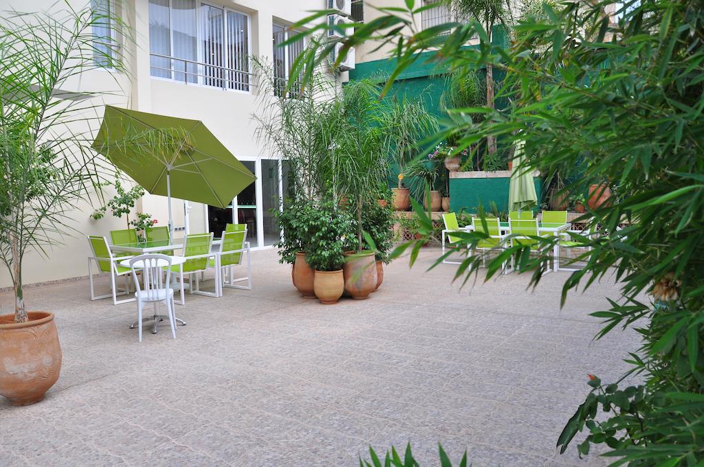 Across Hotels & Spa Fes Exterior photo